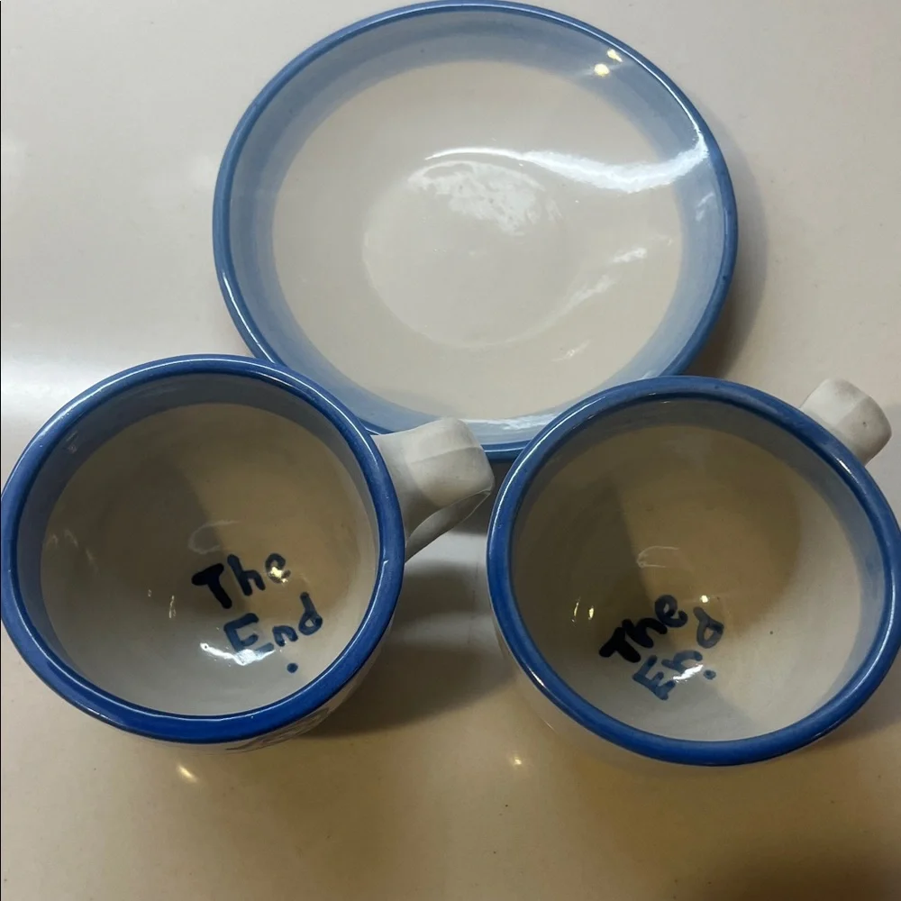 MA Hadley Pottery Stoneware Coffee/ 2 Tea Cups And 1 Saucer - Picture 7 of 8